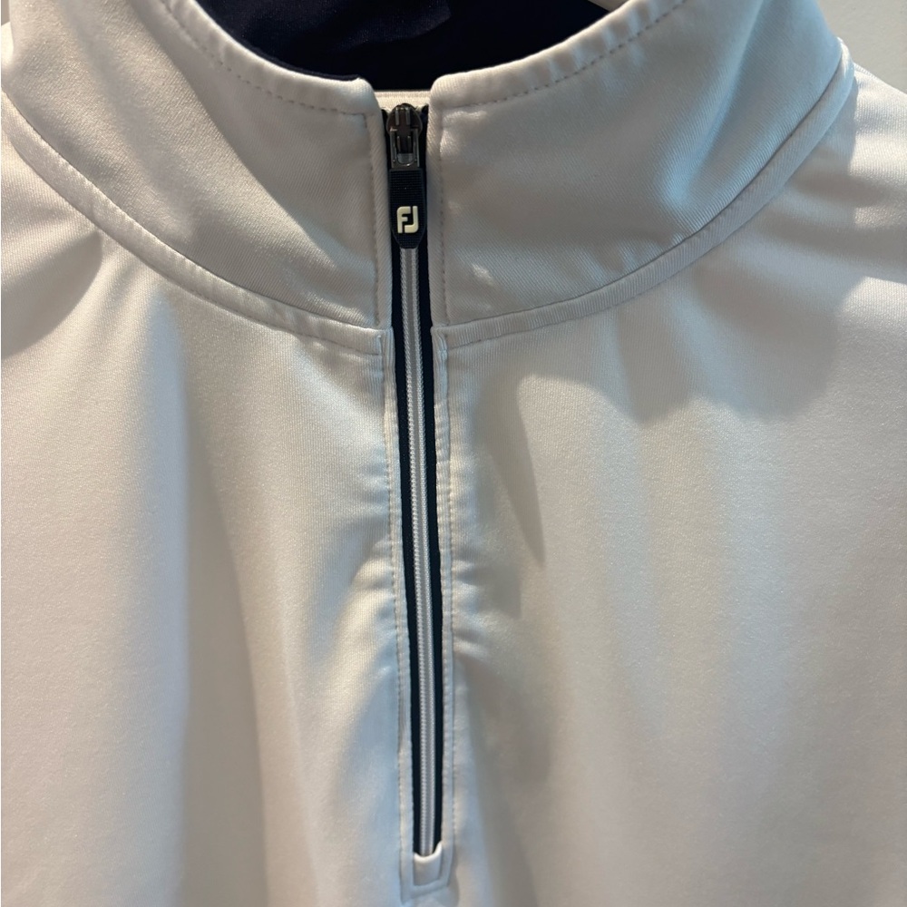 FootJoy White Quarter-Zip - Picture 2 of 7
